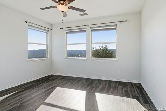 189 Pr 1732, Mico, TX 78056