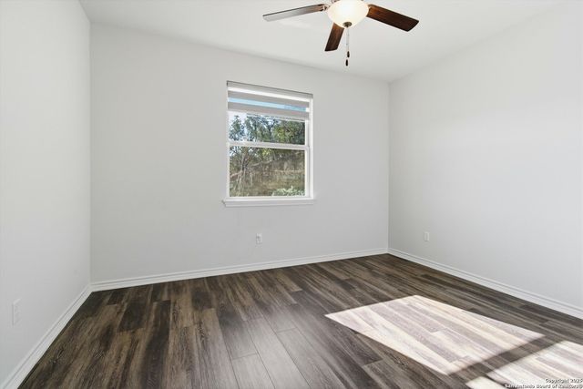 189 Pr 1732, Mico, TX 78056