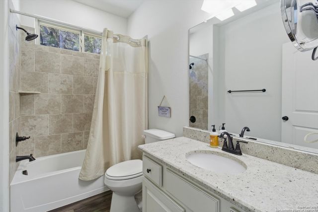 189 Pr 1732, Mico, TX 78056