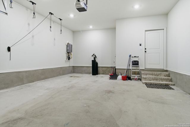 189 Pr 1732, Mico, TX 78056