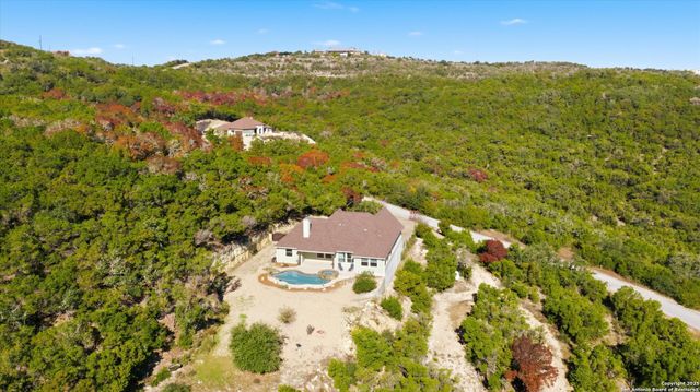 189 Pr 1732, Mico, TX 78056