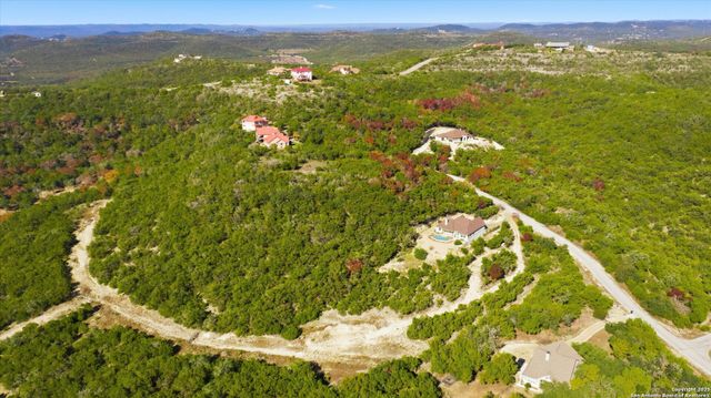 189 Pr 1732, Mico, TX 78056