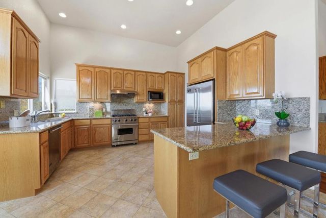 26854 Grandview Avenue, Hayward, CA 94542