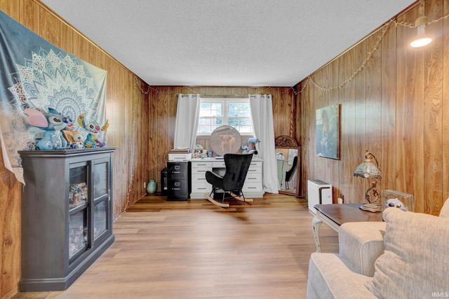 4920 Shady Court, Evansville, IN 47712