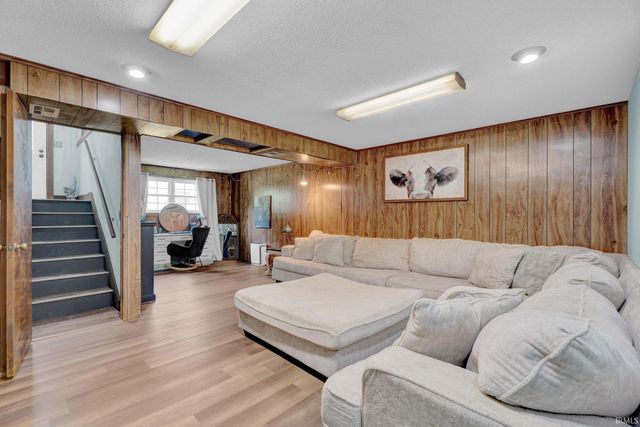4920 Shady Court, Evansville, IN 47712