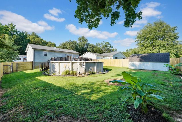 4920 Shady Court, Evansville, IN 47712