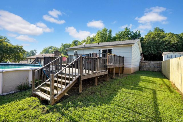 4920 Shady Court, Evansville, IN 47712