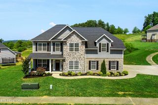 107 Cedarberry St, Oak Ridge, TN 37830
