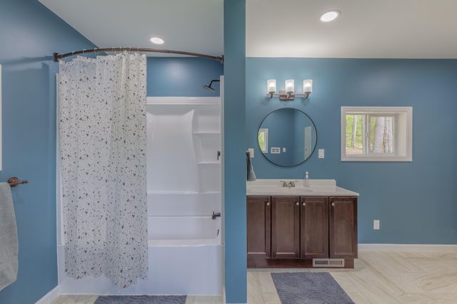 102 Bandy Road, Lafayette, GA 30728