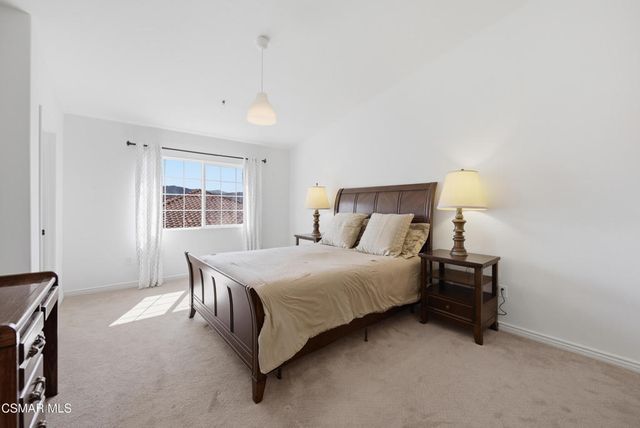 332 E Hilltop Way, Thousand Oaks, CA 91362