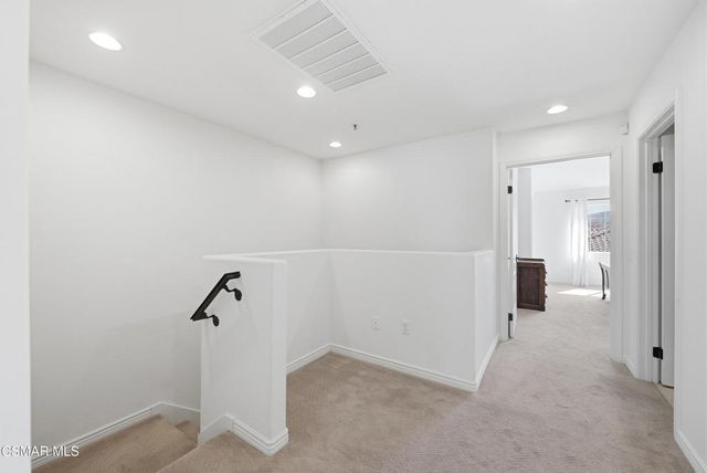 332 E Hilltop Way, Thousand Oaks, CA 91362