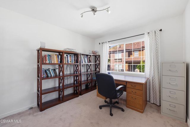 332 E Hilltop Way, Thousand Oaks, CA 91362