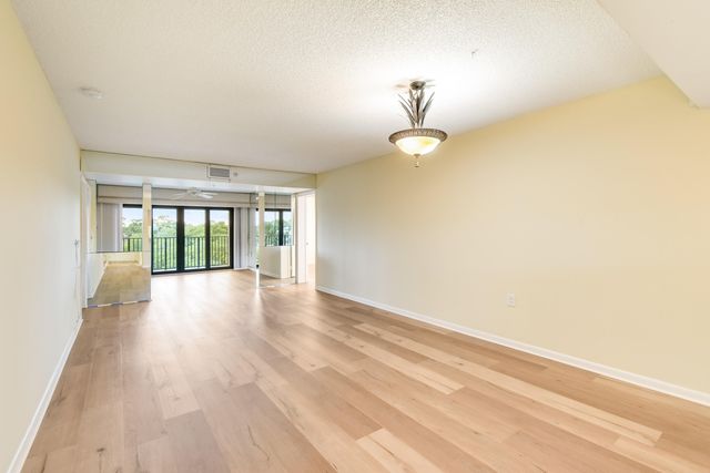 1701 Marina Isle Way 301, Jupiter, FL 33477