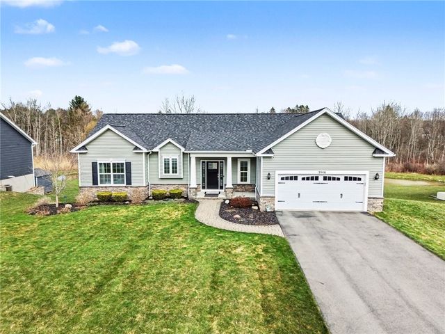 3906 Teresa Drive, Walworth, NY 14568