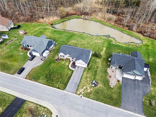 3906 Teresa Drive, Walworth, NY 14568