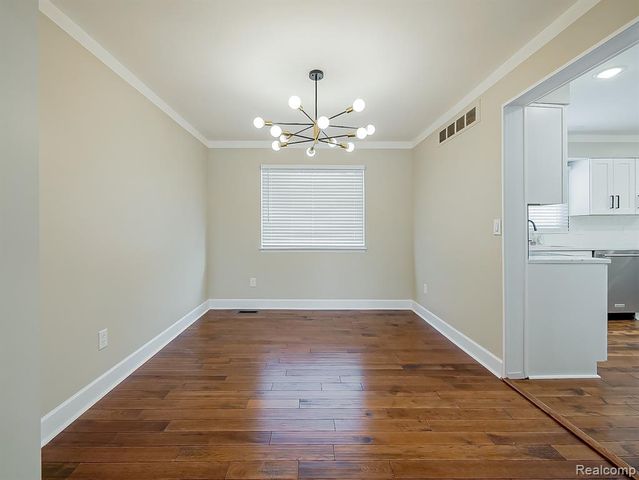 21964 Sunrise Boulevard, Novi, MI 48375