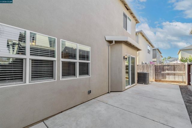 723 Phillipi Way, Sacramento, CA 95838