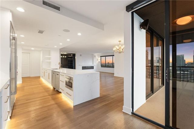 3481 Lakeside Drive NE P206, Atlanta, GA 30326