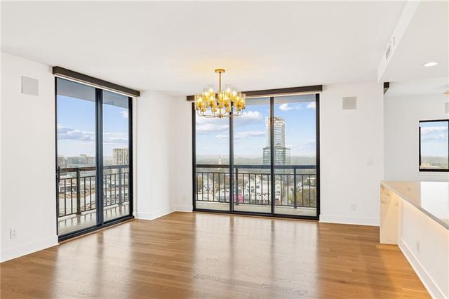 3481 Lakeside Drive NE P206, Atlanta, GA 30326