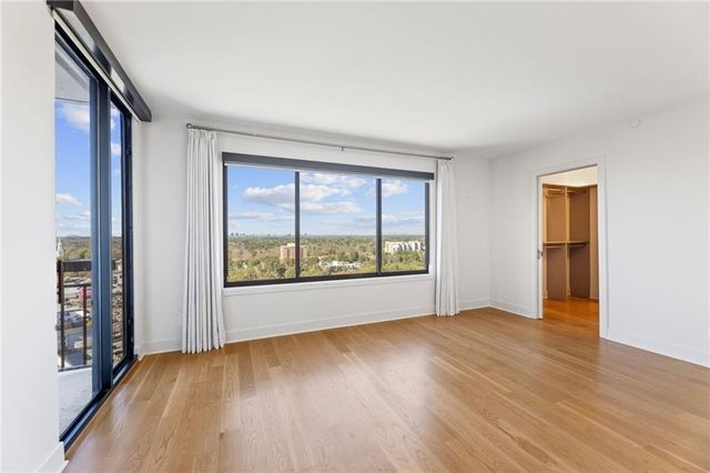 3481 Lakeside Drive NE P206, Atlanta, GA 30326