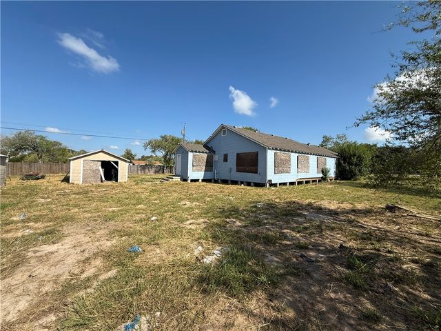 349 Glenoak Dr, Corpus Christi, TX 78418