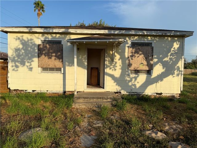 349 Glenoak Dr, Corpus Christi, TX 78418