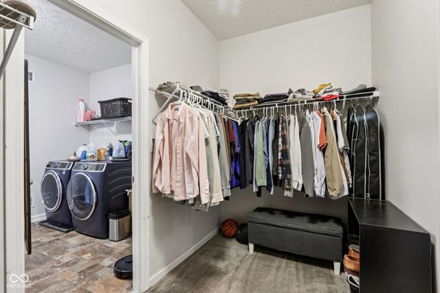 2418 Bridlewood Drive, Franklin, IN 46131