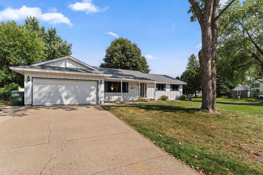 14490 Gannon Way, Apple Valley, MN 55124 — photo 2