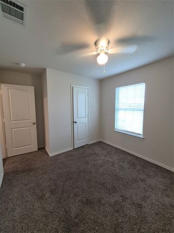 1210 Honeysuckle Drive, Josephine, TX 75189