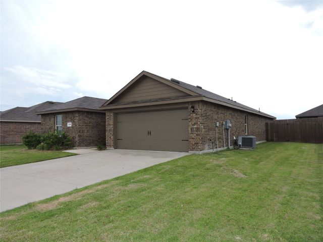1210 Honeysuckle Drive, Josephine, TX 75189