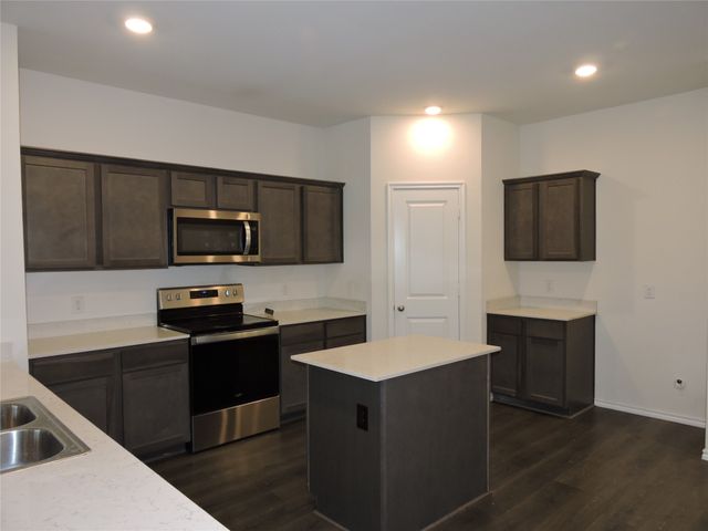 1210 Honeysuckle Drive, Josephine, TX 75189