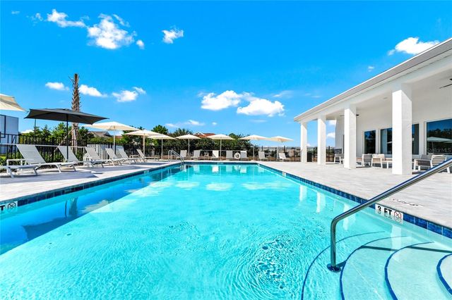 637 TRIKOMO DRIVE DRIVE, Davenport, FL 33896