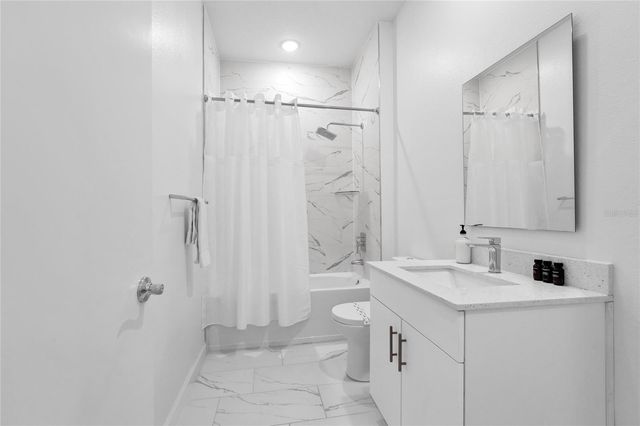 637 TRIKOMO DRIVE DRIVE, Davenport, FL 33896