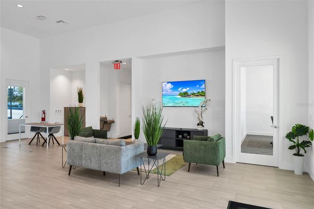 637 TRIKOMO DRIVE DRIVE, Davenport, FL 33896