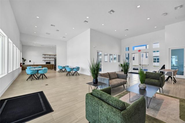 637 TRIKOMO DRIVE DRIVE, Davenport, FL 33896