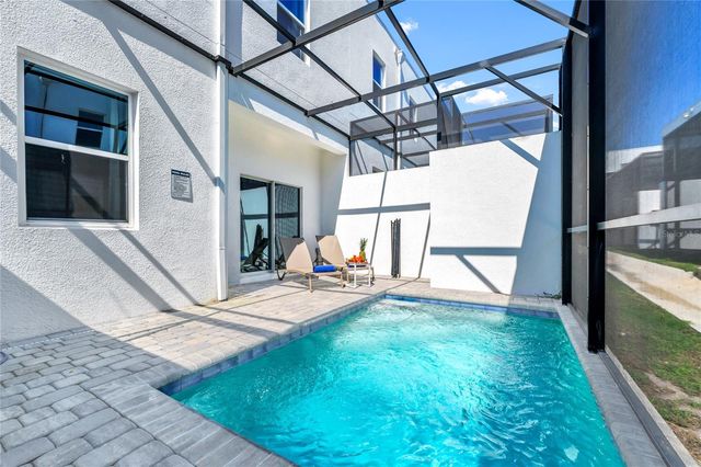 637 TRIKOMO DRIVE DRIVE, Davenport, FL 33896