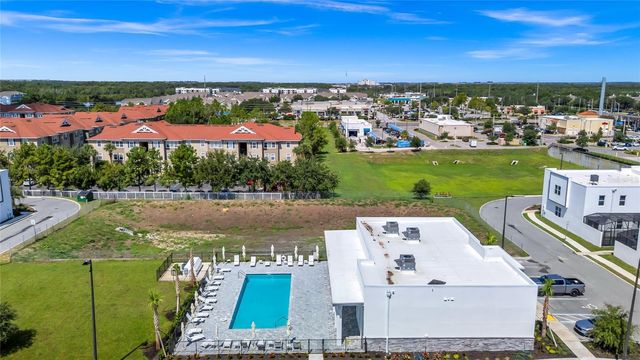 637 TRIKOMO DRIVE DRIVE, Davenport, FL 33896