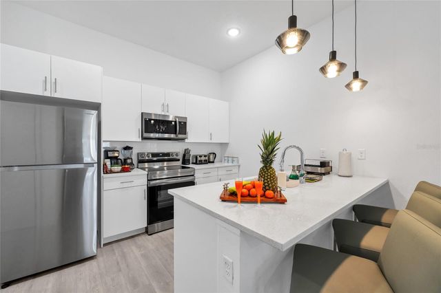 637 TRIKOMO DRIVE DRIVE, Davenport, FL 33896