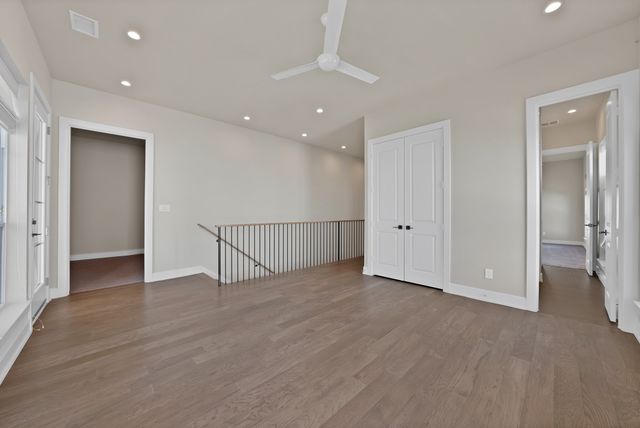 123 Garden Court E, Arlington, TX 76013