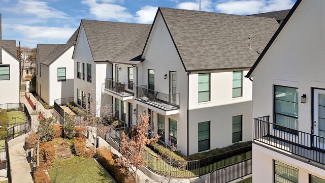 123 Garden Court E, Arlington, TX 76013