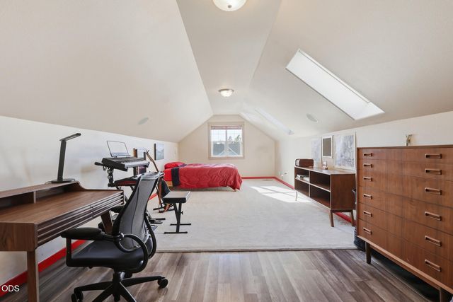 61172 Hilmer Creek Drive, Bend, OR 97702