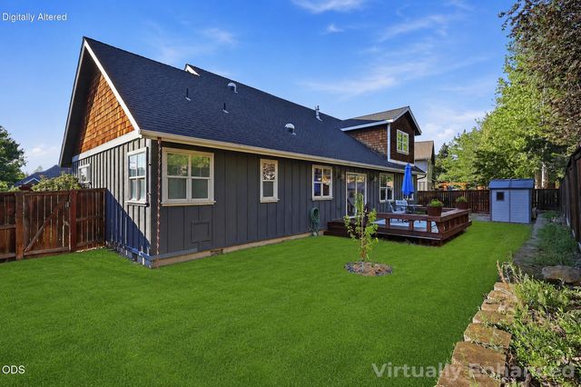 61172 Hilmer Creek Drive, Bend, OR 97702