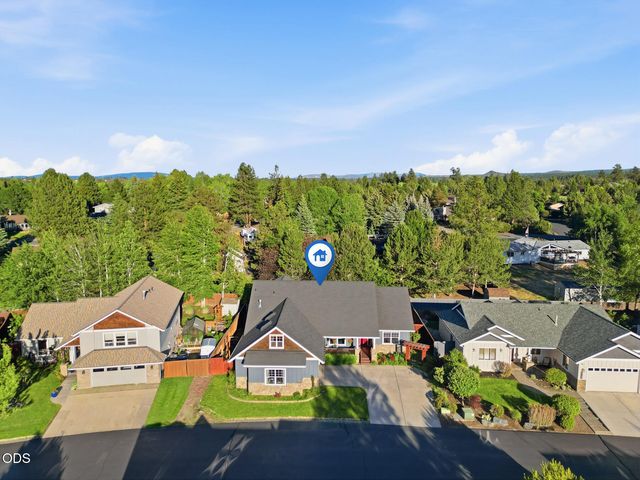 61172 Hilmer Creek Drive, Bend, OR 97702