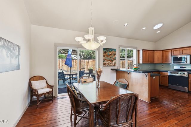 61172 Hilmer Creek Drive, Bend, OR 97702