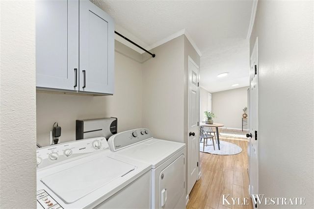 7976 10 Mile Road, Rockford, MI 49341