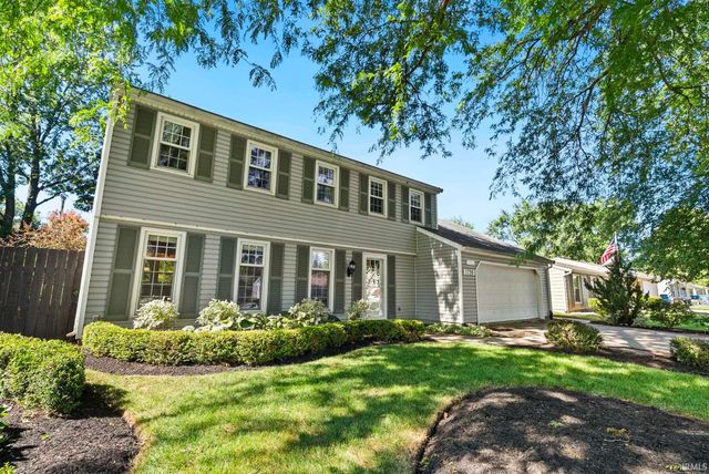 1720 Douglas Lane, New Haven, IN 46774