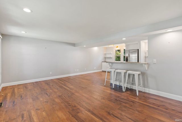 1720 Douglas Lane, New Haven, IN 46774