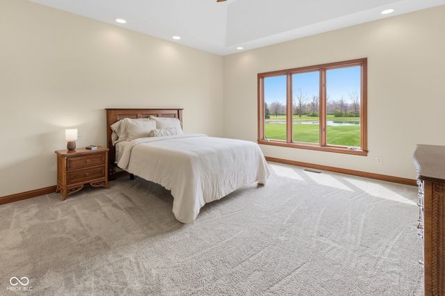 7111 W Cub Boulevard, New Palestine, IN 46163