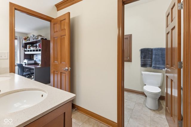 7111 W Cub Boulevard, New Palestine, IN 46163