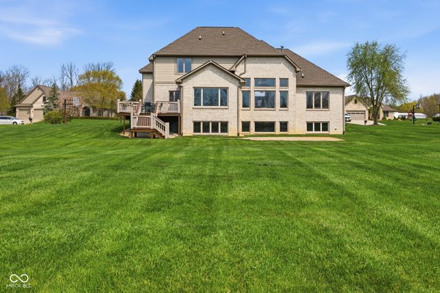 7111 W Cub Boulevard, New Palestine, IN 46163